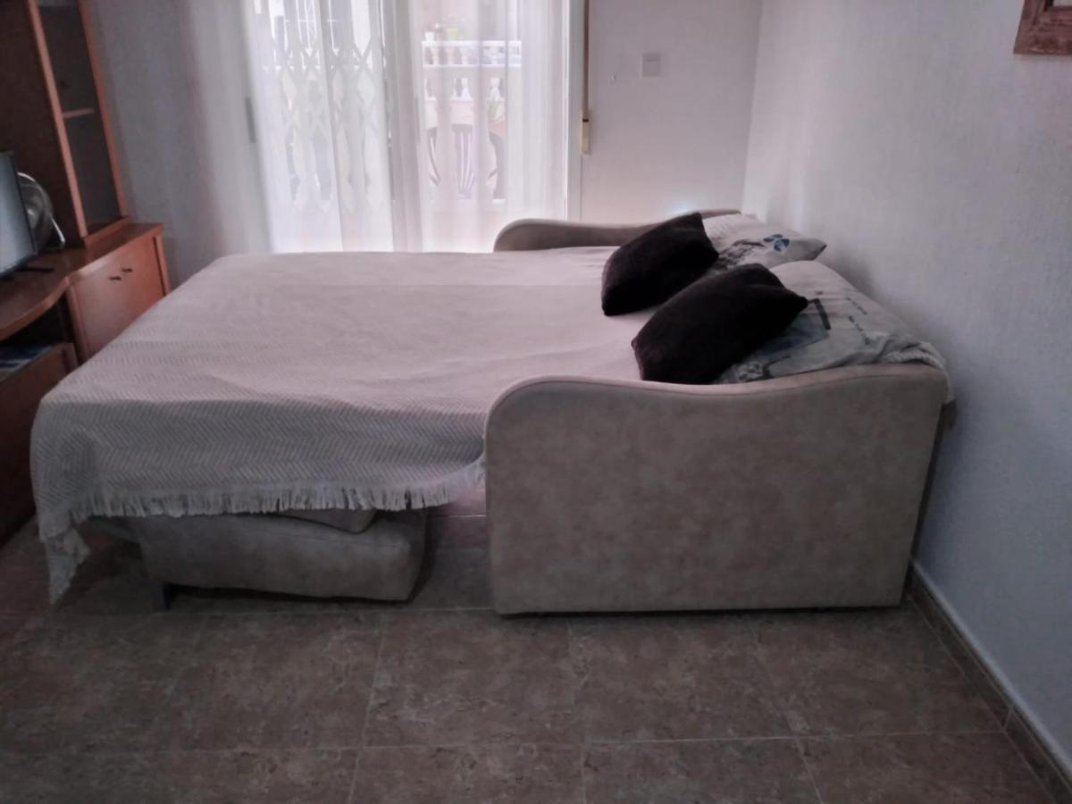 estudio wifi baño 1 sofá cama doble piscina playa 100mts Torrevieja Exterior foto